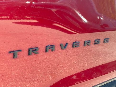 Used 2024 Chevrolet Traverse RS AWD/4WD image 12