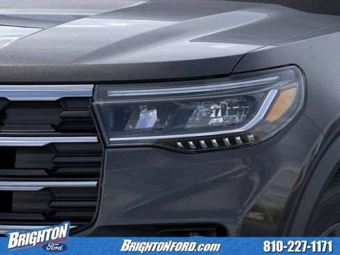 Used 2026 Ford Explorer Active w/ Active Comfort Package AWD/4WD image 19