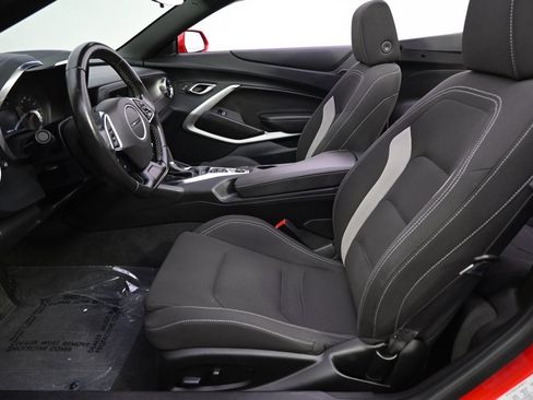 Used 2024 Chevrolet Camaro LT image 17