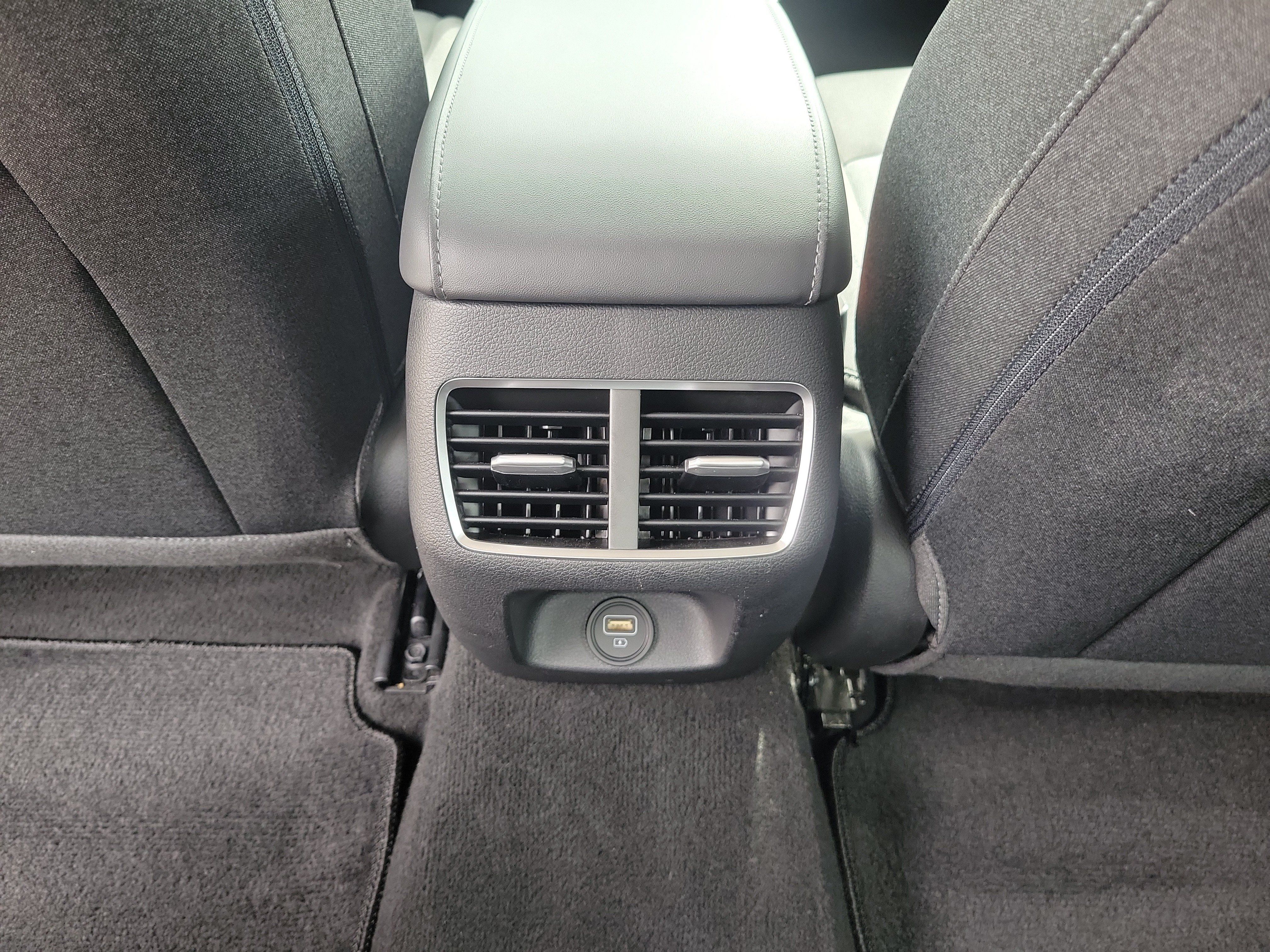 Used 2021 Hyundai Sonata SEL w/ Convenience Package FWD image 10