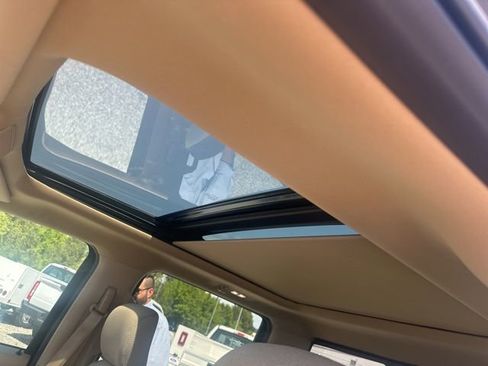 Used 2018 Ford F150 XLT w/ Equipment Group 302A Luxury image 8