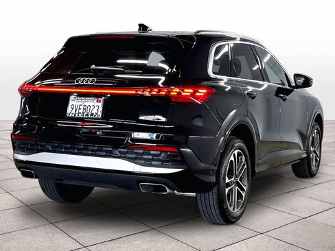 Used 2025 Audi Q5 Premium w/ Convenience Package AWD/4WD image 14
