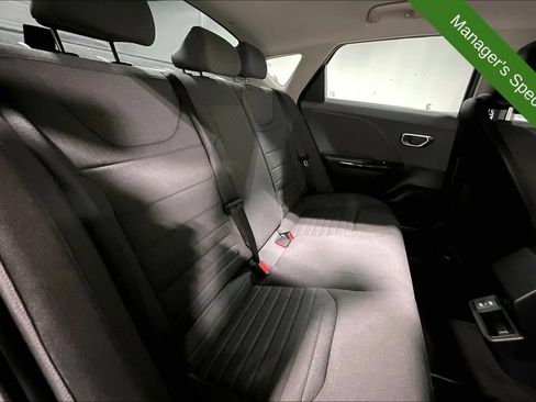 Used 2025 Kia K4 EX FWD image 33