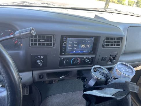 Used 2004 Ford F350 XL AWD/4WD image 8