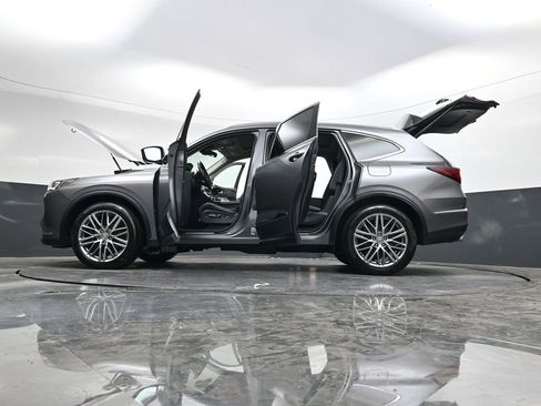 Used 2023 Acura MDX Advance image 44