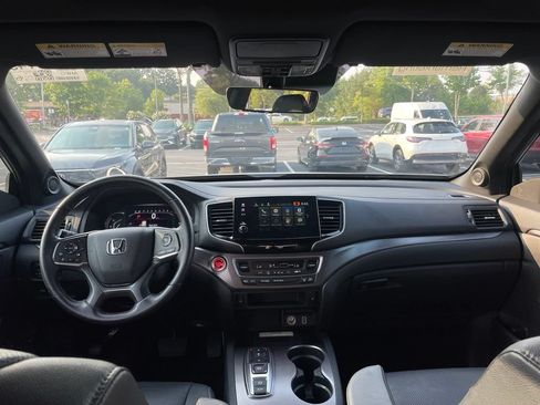 Used 2023 Honda Passport EX-L image 5