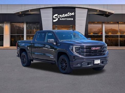 Used 2024 GMC Sierra 1500 Elevation AWD/4WD image 7