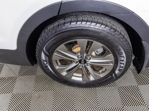 Used 2015 Hyundai Santa Fe Sport w/ Option Group 02 image 45