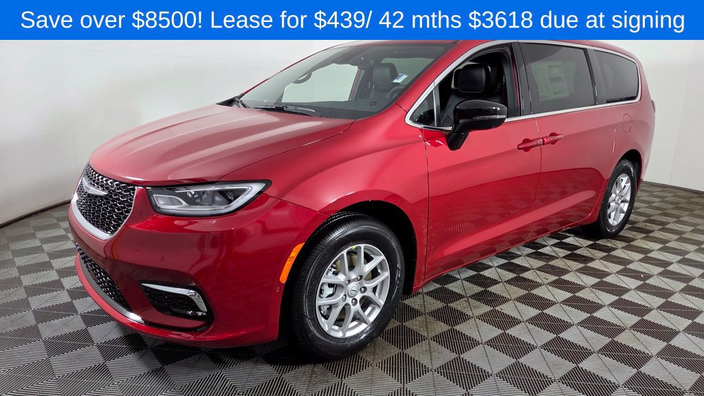 New 2026 Chrysler Pacifica Select FWD image 3