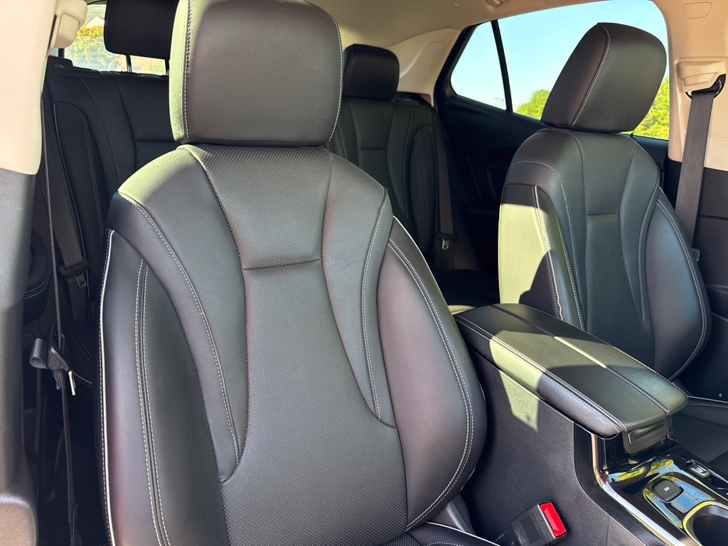 Used 2023 Buick Envision Essence AWD/4WD image 32