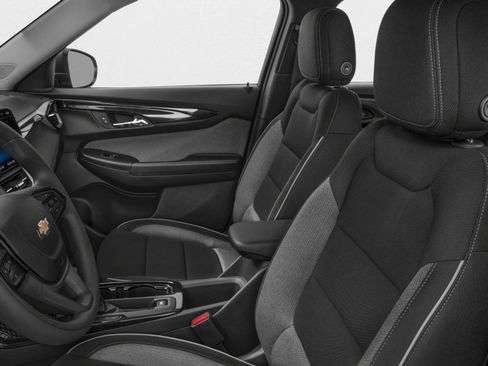 New 2026 Chevrolet TrailBlazer LT FWD image 6