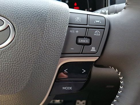 Used 2026 Toyota Camry SE image 20