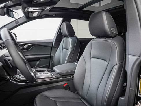 New 2026 Audi Q8 Premium image 11