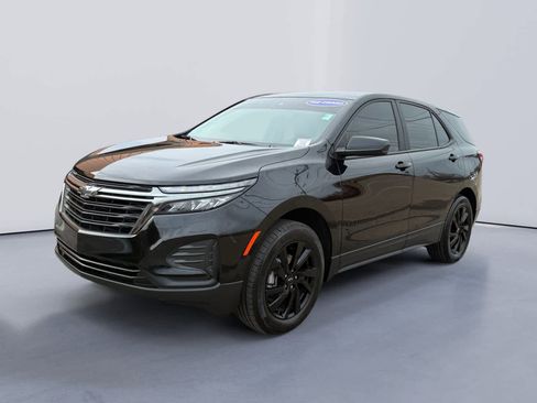 Used 2024 Chevrolet Equinox LS w/ LS Convenience Package image 7