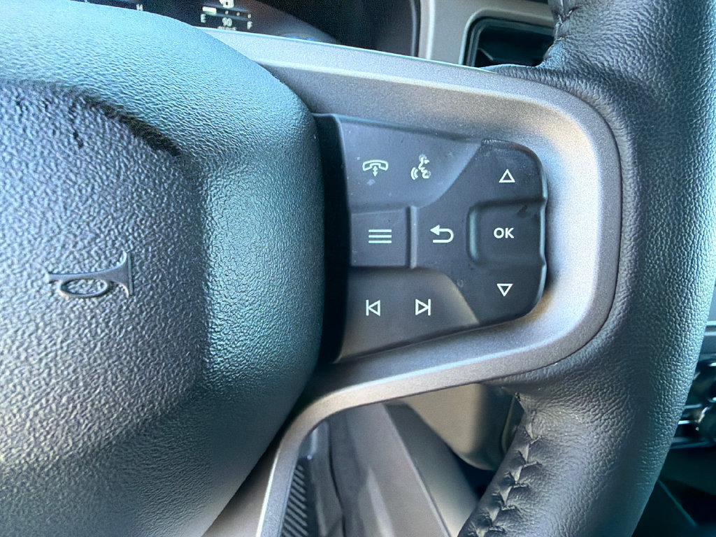 Used 2025 Ford Bronco Outer Banks w/ Sasquatch Package AWD/4WD image 25