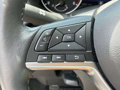 Certified 2025 Nissan Sentra SV w/ All-Weather Package FWD image 19