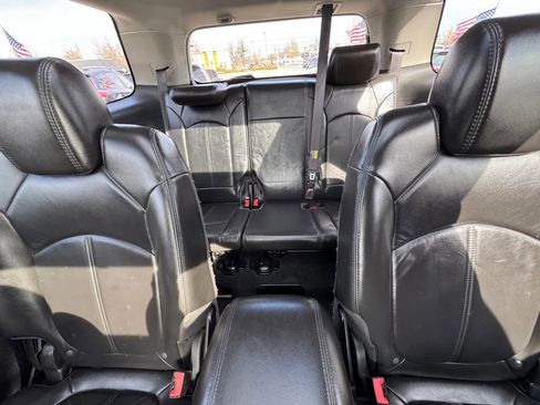 Used 2009 GMC Acadia SLT image 18