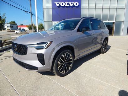 New 2026 Volvo XC90 B6 Ultra w/ Lounge Package