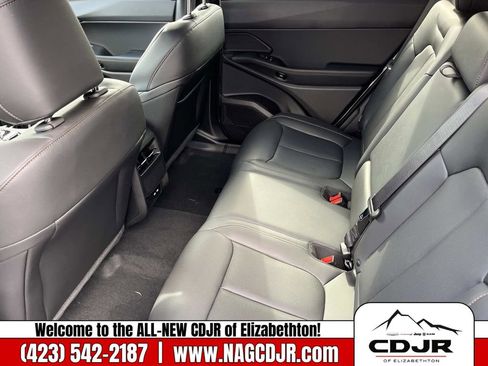 New 2026 Jeep Cherokee Limited image 17