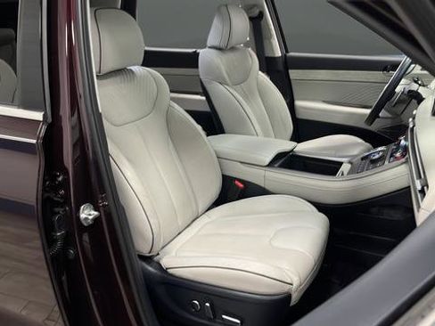 Used 2023 Hyundai Palisade Calligraphy w/ Cargo Package image 25