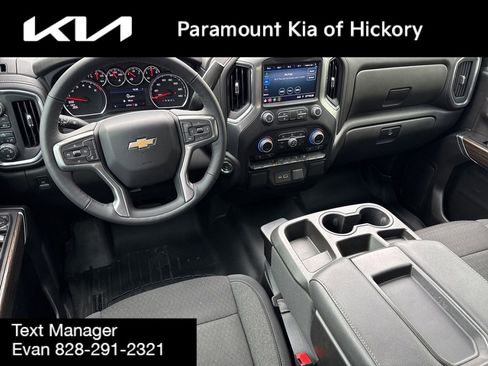 Used 2022 Chevrolet Silverado 1500 LT image 15