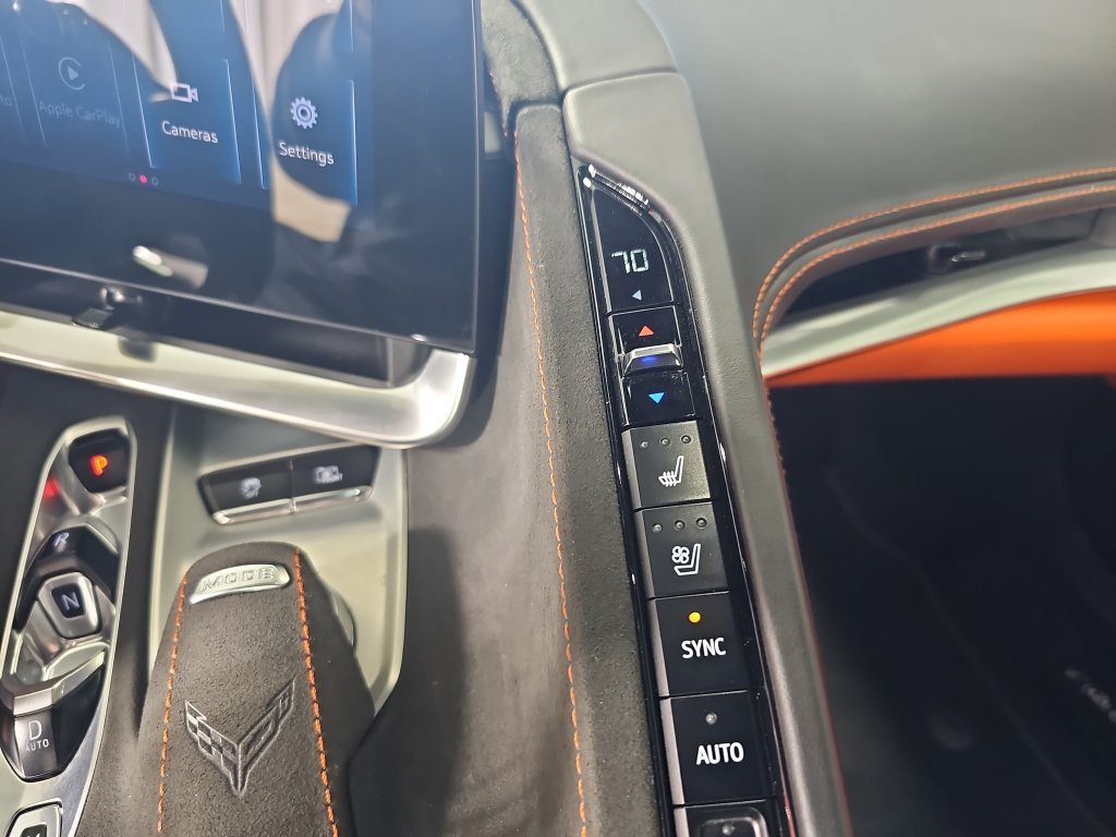 Used 2025 Chevrolet Corvette Z06 RWD image 27