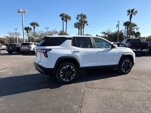 New 2026 Chevrolet Equinox LT w/ Convenience Package II image 13