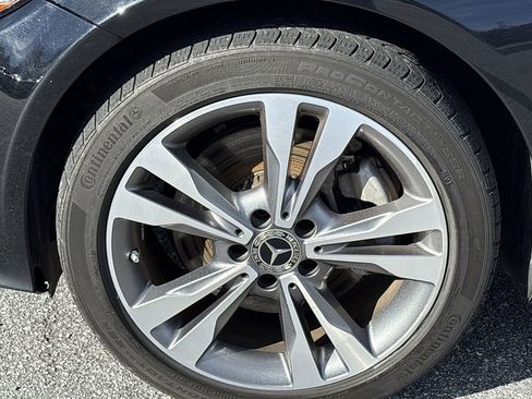 Used 2021 Mercedes-Benz C 300 4MATIC Sedan image 31