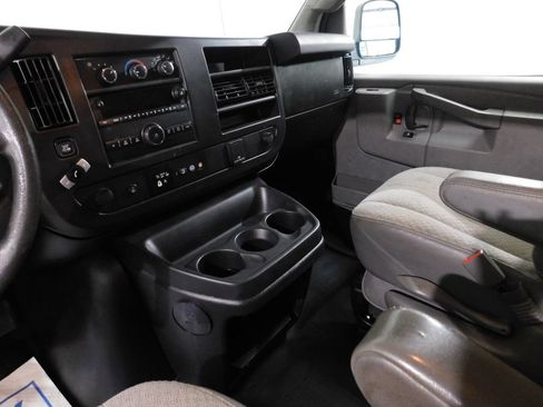 Used 2021 Chevrolet Express 2500 w/ Driver Convenience Package RWD image 48