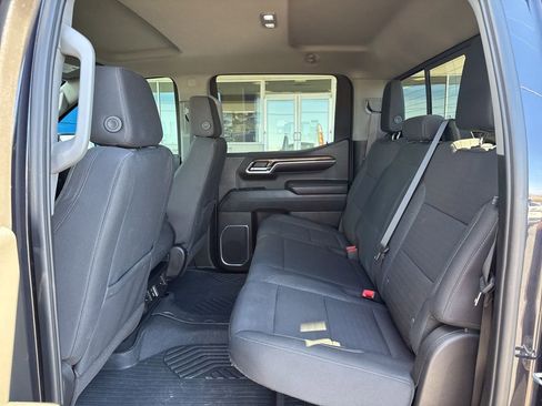 Used 2024 Chevrolet Silverado 1500 LT w/ Z71 Off-Road Package AWD/4WD image 25