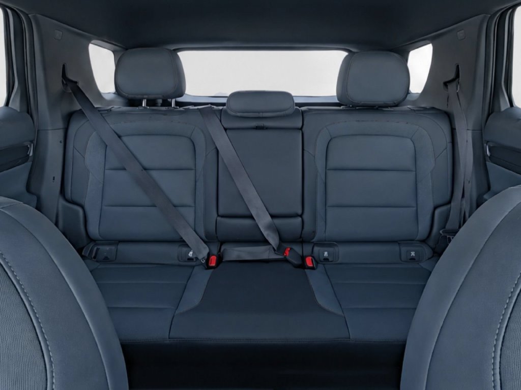 New 2027 GMC Terrain AT4 w/ Convenience Package III AWD/4WD image 18