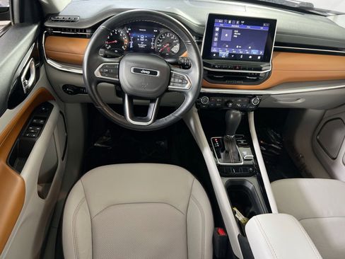 Used 2022 Jeep Compass Limited AWD/4WD image 21