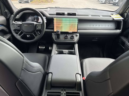 New 2026 Land Rover Defender 110 OCTA AWD/4WD image 15