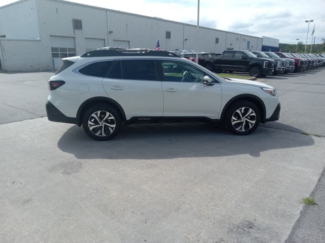 Used 2022 Subaru Outback Limited w/ Popular Package #2 AWD/4WD image 8