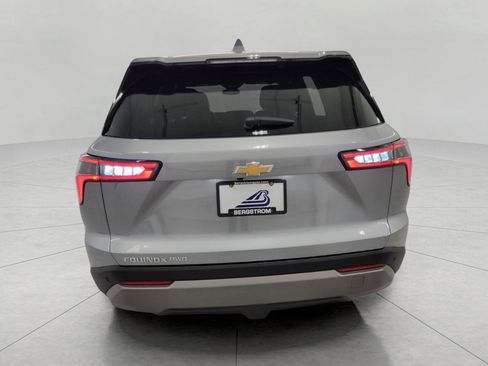 Used 2025 Chevrolet Equinox LT image 25