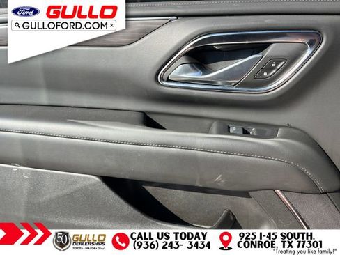 Used 2024 Chevrolet Suburban Z71 w/ Off-Road Capability Package AWD/4WD image 16