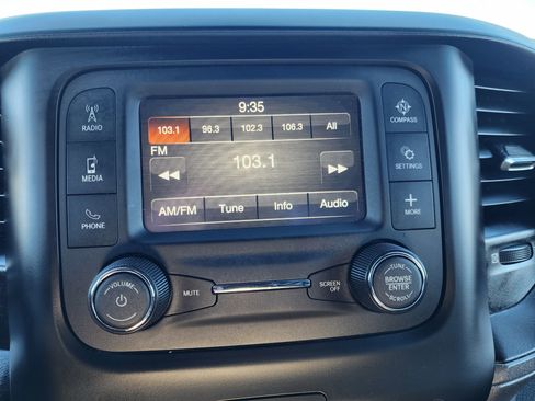 Used 2021 RAM 2500 Tradesman w/ Chrome Appearance Group image 24