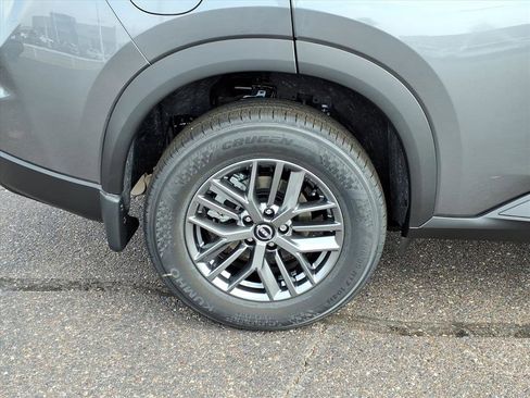 New 2026 Nissan Rogue S image 9