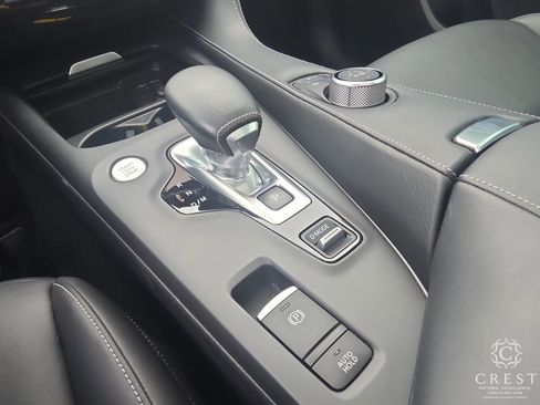 Used 2020 INFINITI QX50 Luxe w/ Navigation Package image 23