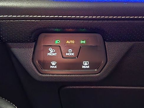 Used 2025 Volkswagen Atlas SEL Premium R-Line AWD/4WD image 42