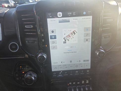 Used 2022 RAM 1500 Limited w/ Night Edition image 29