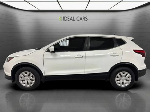 Used 2019 Nissan Rogue Sport S FWD image 8
