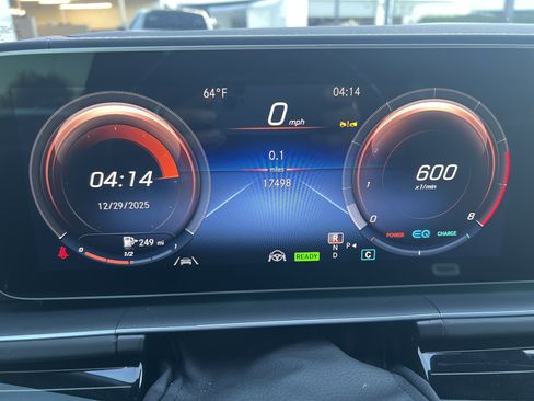 Used 2023 Mercedes-Benz Maybach GLS 600 4MATIC image 9