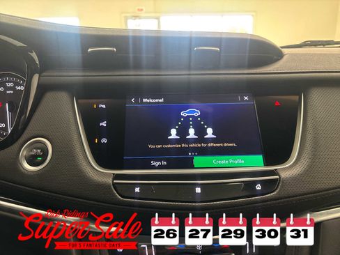 Used 2020 Cadillac XT5 Premium Luxury image 38