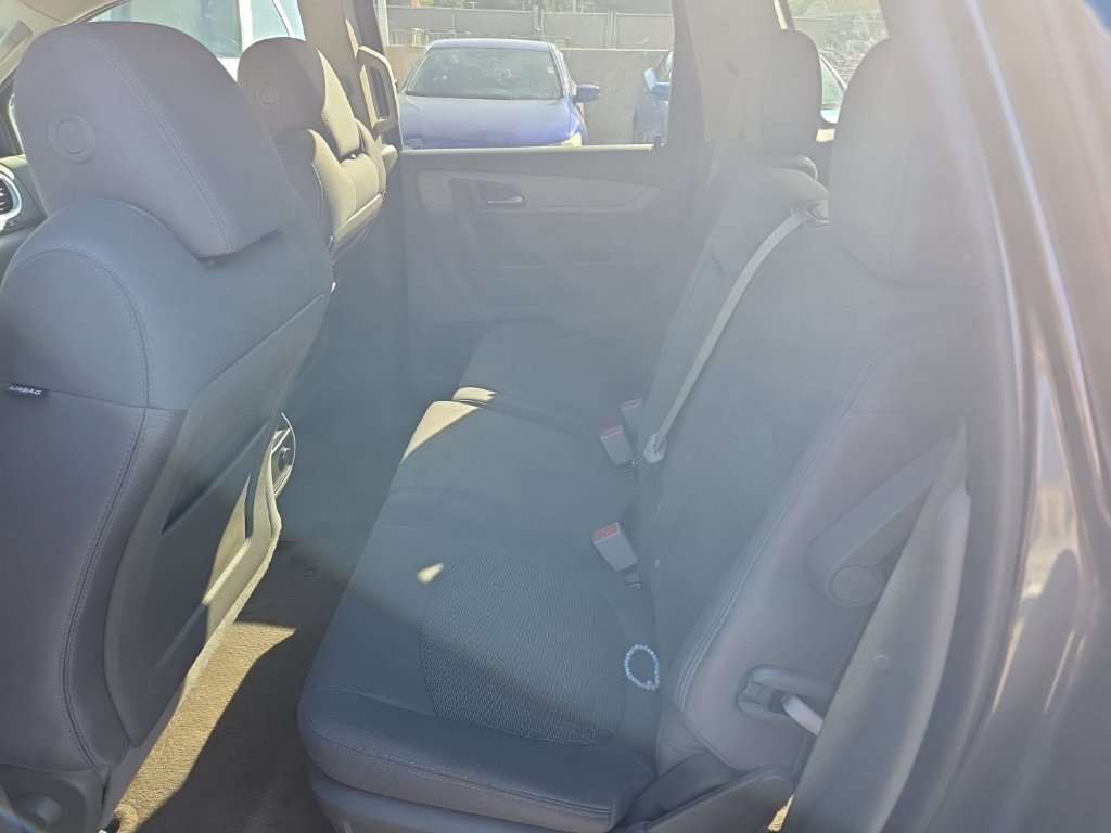 Used 2013 Chevrolet Traverse LS FWD image 11