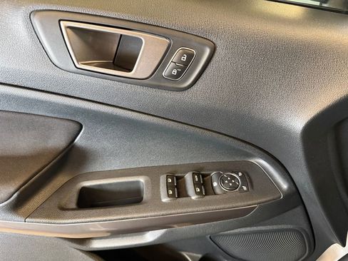 Used 2020 Ford EcoSport SE FWD image 20