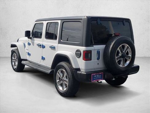 Used 2020 Jeep Wrangler Unlimited Sahara image 8
