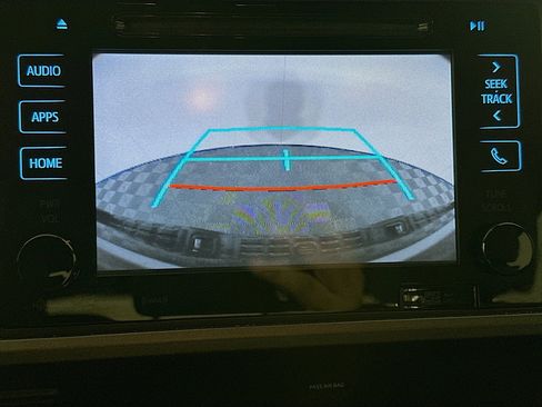 Used 2019 Toyota Tacoma TRD Sport image 23