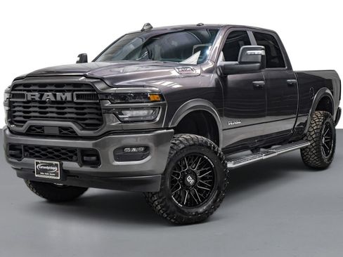 Used 2025 RAM 2500 Big Horn AWD/4WD image 5