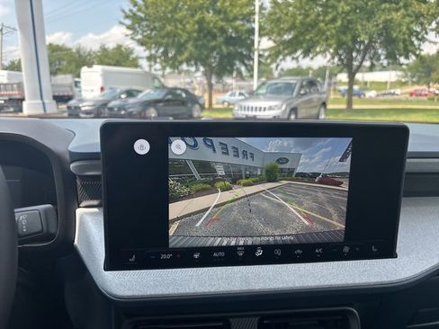 New 2025 Ford Maverick XLT w/ XLT Luxury Package image 24